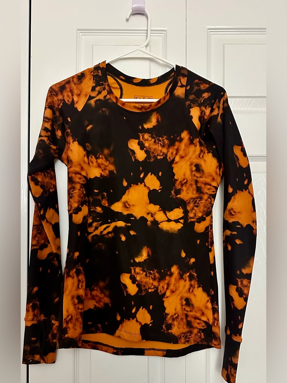 Fleo Women's Long-Sleeve Tie-Dye Top - Orange &